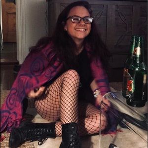 Meet your Posher, Annie